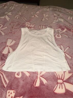 Offline by Aerie White Cropped Tank Top